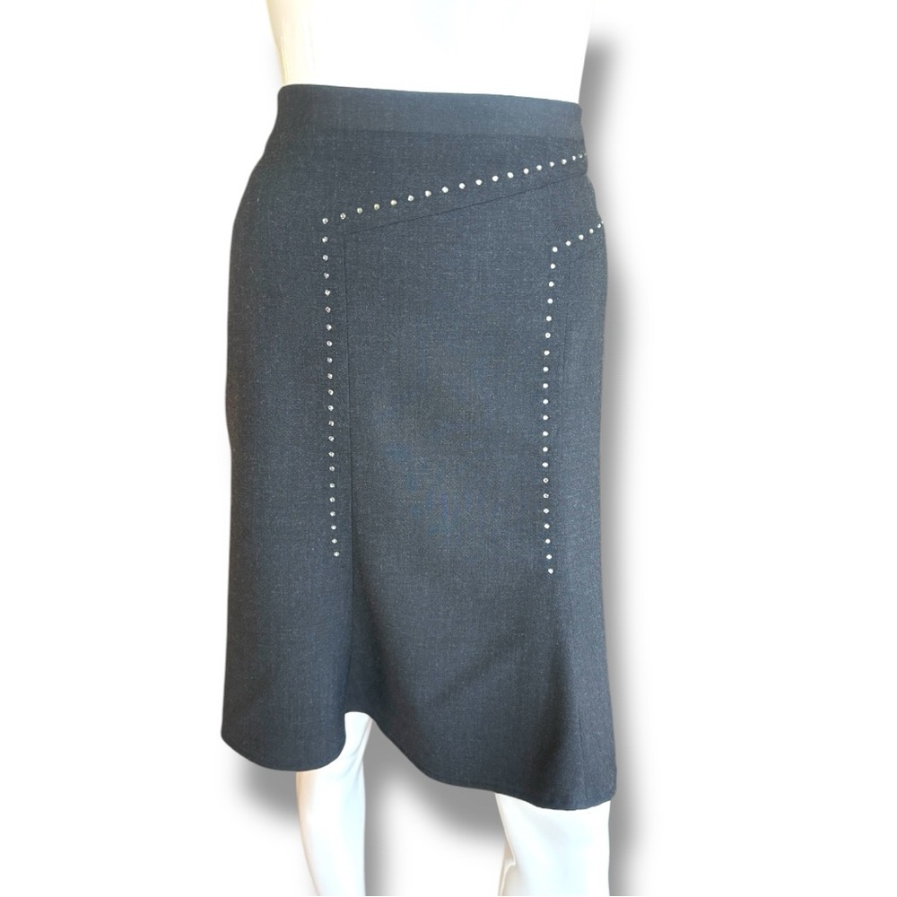 Bebe Charcoal Gray Embellished Pencil Skirt. Women’s Size 8.